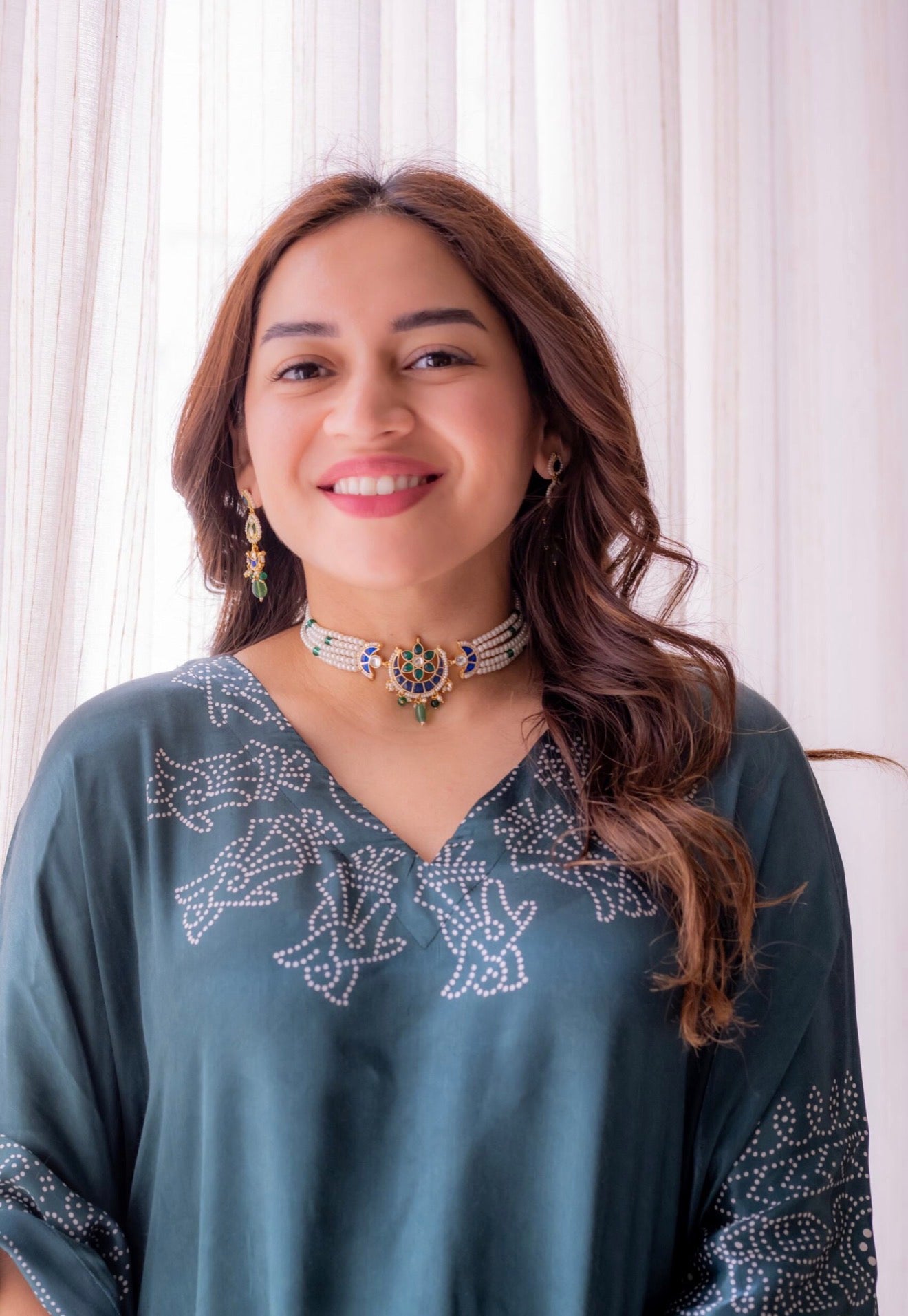 Zareen choker set