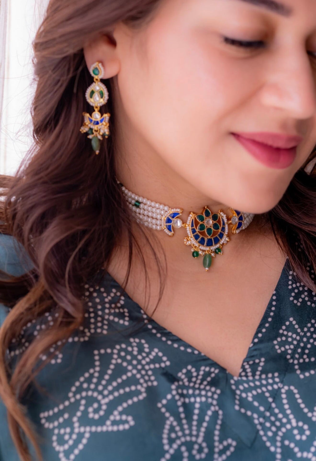 Zareen choker set