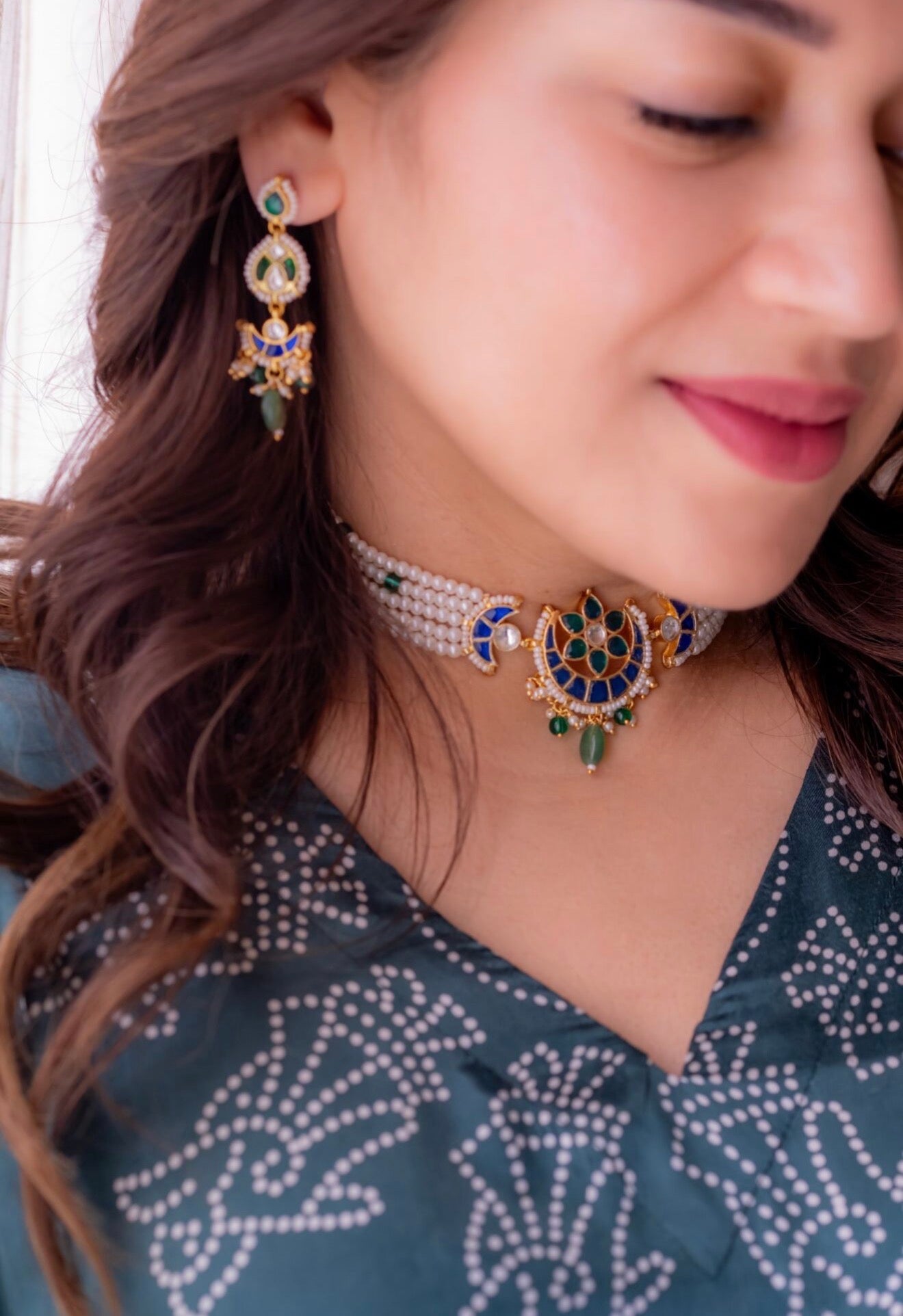Zareen choker set
