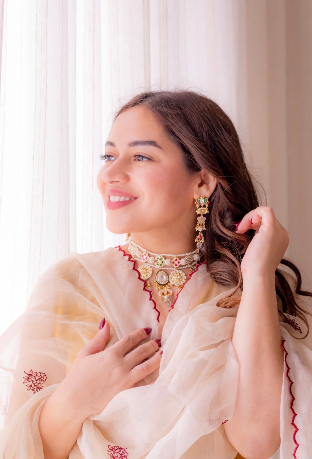 Elara necklace set