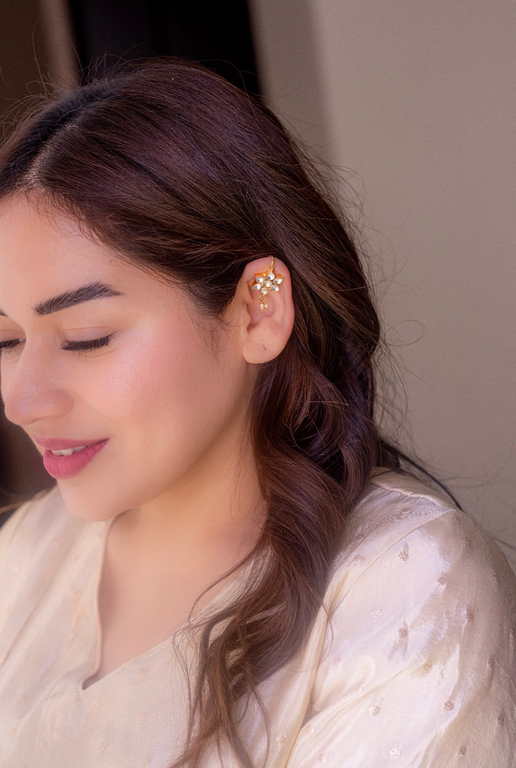Aira ear-clip
