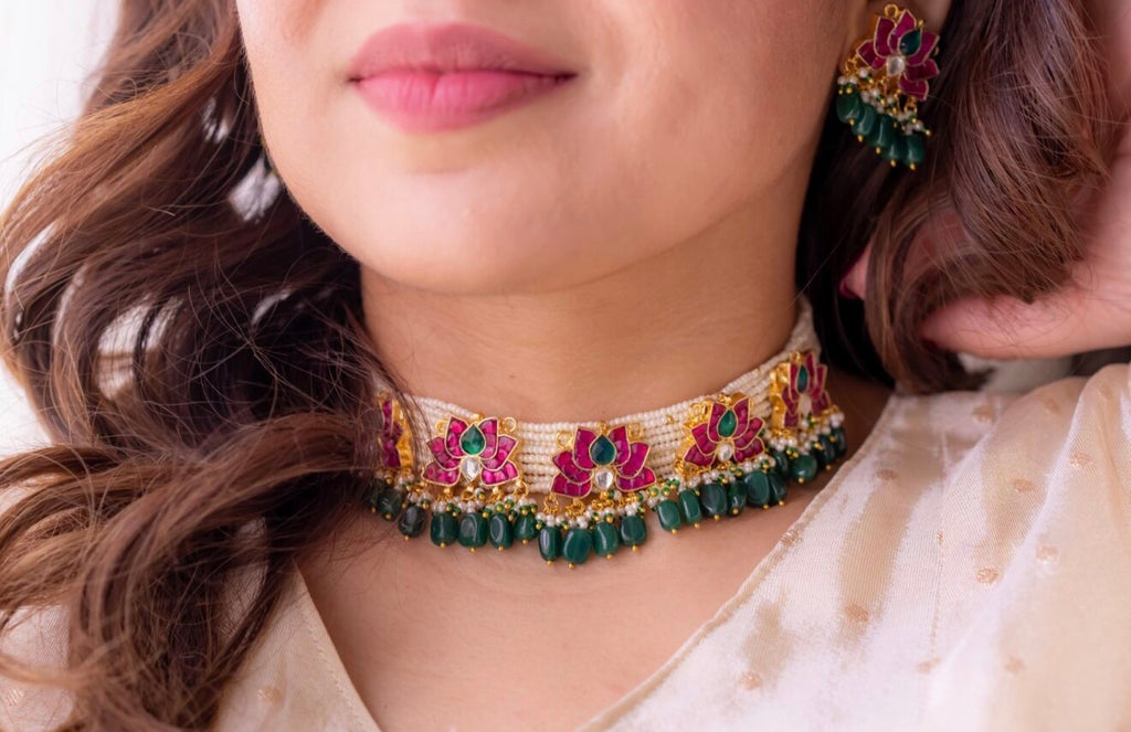 Vaanya necklace set