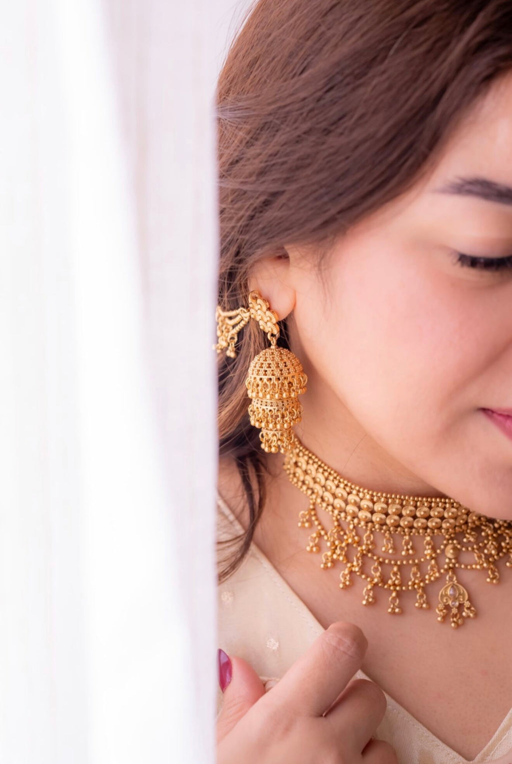 Beegum necklace set