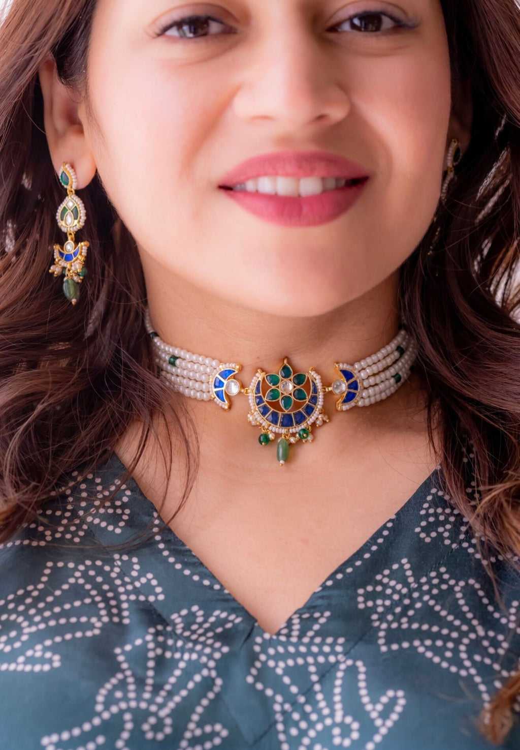 Zareen choker set